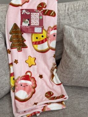 Squishmallows Plush Christmas Throw Blanket
